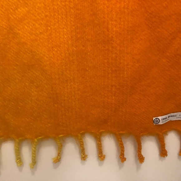 Stunning VINTAGE LENA REWELL SCARF! Handwoven in FINLAND - Picture 2 of 5